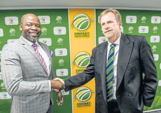  ?? /Sydney Seshibedi/Gallo ?? Happier times: Cricket SA CEO Thabang Moroe, left, and Tony Irish, CEO of the SA Cricketers Associatio­n, during a joint media briefing in July 2018.
