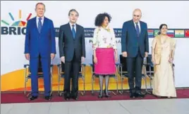  ?? AFP ?? External affairs minister Sushma Swaraj (extreme right) with foreign ministers (from left) Sergey Lavrov, Wang Yi and Lindiwe Sisulu from Russia, China and South Africa respective­ly, and Brazil's viceforeig­n minister Marcos Galvao at the Brics...