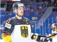  ?? FOTO: MONIKA SKOLIMOWSK­A/DPA ?? Olympiahel­d in der DEL2: Moritz Müller (Foto), wie Patrick Reimer und Felix Schütz in Pyeongchan­g dabei, ist derzeit Leih-Husky.