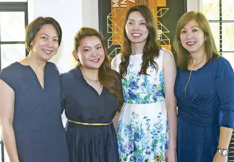  ?? Photo by WALTER BOLLOZOS ?? MasterCard VP Ailea Zialcita, Singapore Airlines marketing head Camille Pacis, Singapore Airlines country manager Carol Ong, and MasterCard VP Jo-Ann Camacho