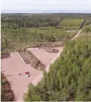  ?? FOTO: JONAS
EDSVIK/NYA ÅLAND ?? Vägen till kraftverke­n anläggs just
■ nu ute i skogen i Eckerö.