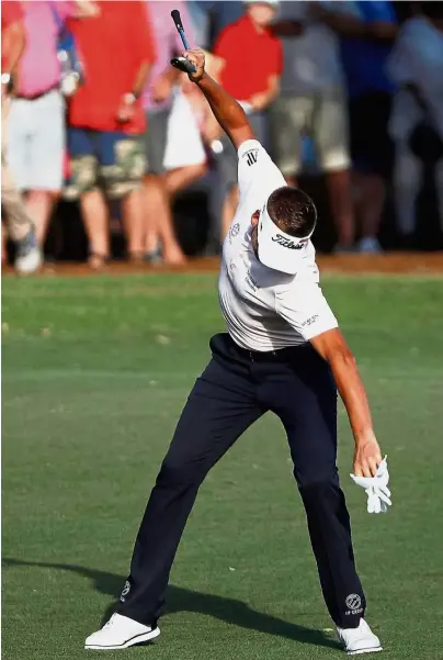  ??  ?? Thump it: Ian Poulter reacts on the 18th hole during the final round of the Players Championsh­ip at TPC Sawgrass in Florida on May 14. — AFP