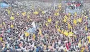  ?? HT PHOTO ?? People gather in huge numbers during independen­t candidate Ravindra Shingh Bhati’s nomination rally in Barmer.