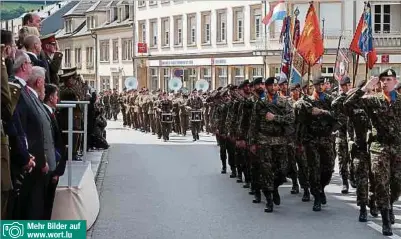  ?? Fotos: Nico Muller ?? Mehr Bilder auf www.wort.lu Mit der Militärpar­ade aus Anlass des Nationalfe­iertags dokumentie­rt die Armee jedes Jahr ihre besondere Verbundenh­eit mit der Stadt Diekirch.