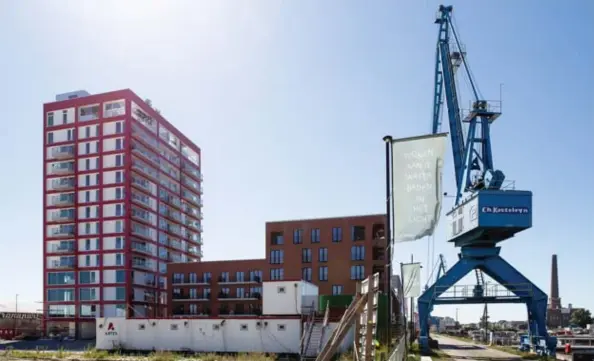  ?? Brecht Van Maele ?? De Nieuwe Dokkenwijk in Gent krijgt restwarmte van het bedrijf Christeyns.