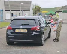  ??  ?? Soldiers from the 2nd Battalion The Royal Regiment of Scotland carried out testing at Campbeltow­n Hospital.