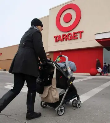  ?? THE CANADIAN PRESS ?? Although Target reported a surge in sales when the stores first opened in Canada in March, public enthusiasm may have dropped off, according to the data firm Forum Research. Target will released its earnings figures this week.