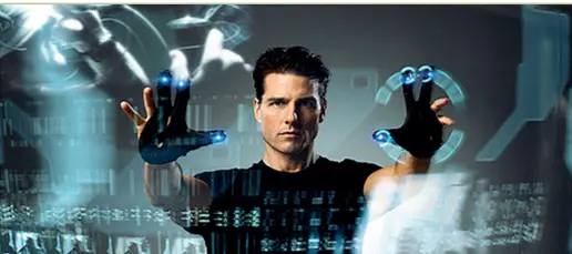  ??  ?? Al cinema In alto Tom Cruise in una scena del film Minority report: la pellicola parla proprio di un sistema che consente di intervenir­e prima che vengano commessi i reati