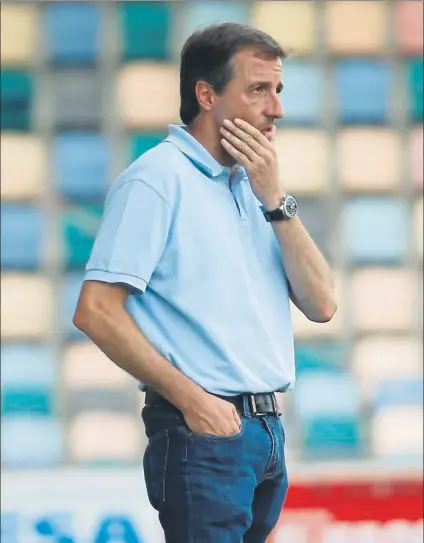  ?? FOTO: MIREYA LÓPEZ ?? Gorka Rueda El entrenador del Zamudio considera que su equipo ha hecho méritos para llevar más puntos en su casillero