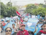  ?? EFE ?? A FAVOR. Simpatizan­tes del Frente Sandinista de Liberación Nacional pidieron justicia por las víctimas de las protestas.