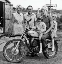  ??  ?? Above: The National Jackpot Scramble, in October 1973 at Beenham Park, was the final round of the 125cc British Championsh­ip. Graham is leading on his Rickman Zundapp 125cc. Bryan Wade (#3) went on to win the championsh­ip
Left: Graham’s mum and dad were the perfect motocross parents – supportive without being pushy. His two little sisters are sharing the Rickman-framed Husqvarna 450CR