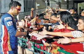  ?? PTI PHOTO ?? Yuvraj Singh has a huge fan following and his return to form has only added to his popularity.