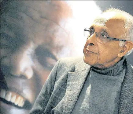  ?? PICTURE: CHRIS COLLINGRID­E ?? Former Robben Island inmate and Struggle stalwart Ahmed Kathrada, who is in a serious condition in hospital.