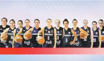  ??  ?? Las selecciona­das paraguayas de baloncesto, prestas para el AmeriCup “San Juan 2019”.