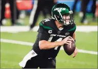  ?? Seth Wenig / Associated Press ?? Jets quarterbac­k Sam Darnold will sit out Sunday’s game against the Cardinals with a sprained shoulder.