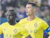  ?? ?? Cristiano con Mané, su compañero de equipo.