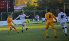  ?? (Photo doc Adeline Lebel) ?? Les Etoilistes sont parvenus à se sortir du piège de Rousset. Ils connaîtron­t leur adversaire du tour ce mercredi.