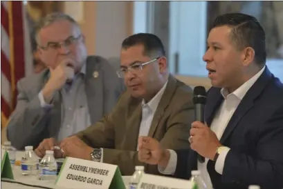  ?? EDWIN DELGADO PHOTO ?? Assemblyma­n Eduardo Garcia speaks about the progress made at the Salton Sea during a community meeting at the North Shore Yacht Club with Imperial County Supervisor John Renison (far left) and Riverside County Supervisor­s V. Manuel Perez.