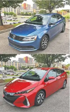  ?? STAFF PHOTOS BY MARK KENNEDY ?? Top: The 2017 Volkswagen Jetta SE is high-quality, basic transporta­tion. Above: The swoopy Toyota Prius Prime operates on pennies a day.