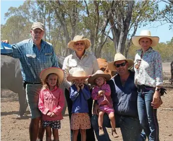  ?? Photo: contribute­d ?? FAMILY OPERATION: David and Gay, with Ric and Larissa Petfield, and their three daughters Erika, Clare and Annie.