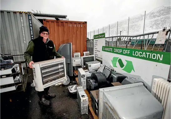  ?? ANDY JACKSON/STUFF ?? So what to do with the electronic landfill that is now getting larger and larger at my place and probably yours? Recycle it for a start.