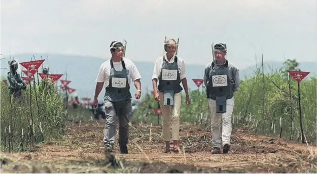  ??  ?? 0 Just months before she died in 1997, Diana, Princess of Wales, walked through an Angolan minefield cleared by the Halo Trust