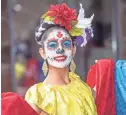  ?? TONY MARINELLA ?? The Celebracio­nes de la Gente festival in Flagstaff honors the Day of the Dead.