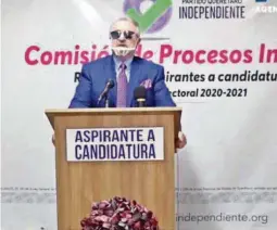 ??  ?? kEl actor mexicano Carlos Villagrán incursiona en la política este 2021.