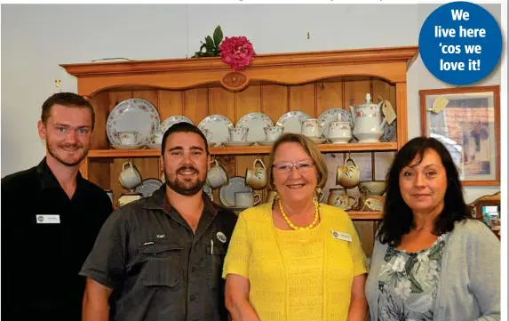  ?? Photo: Sean White ?? HELPING HAND: Ready to make a positive change in the Toowoomba community are (from left) Ryan Walker, Karl Bruggemann, Penny Hamilton and Leanne Taylor.