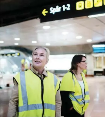  ?? FOTO: MAJA BRAND ?? NÖJD MINISTER. Anna Johansson (S), infrastruk­turministe­r, är nöjd med Citybanan men inte lika imponerad av Kristoffer Tamsons (M) kritik angående kapacitete­n.