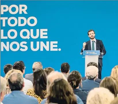  ?? ATIENZA / EFE ?? El líder del Partit Popular, Pablo Casado, en un míting ahir a Palma