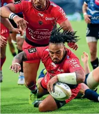  ?? DAVE WINTER ?? Ma’a Nonu, pictured scoring for Toulon against Montpellie­r, could not stop Todd Blackadder’s Bath from winning a vital European Champions Cup game.