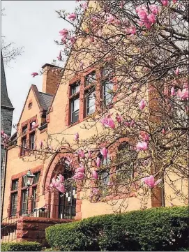  ?? Hearst Connecticu­t Media file photo ?? New Milford Public Library on May 3, 2020.