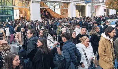  ?? EFE ?? El número de extranjero­s aumentó en 85.684 personas durante el trimestre