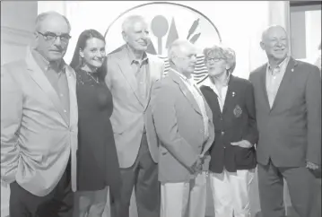  ?? PHOTOS BY ANN DAVIDSON ?? Left to right, Robert Benoit, president of MCI; Catherine Roy, vice-president and secretary; Stuart (Kip) Cobbett representi­ng Donald Sutherland, honourary co-chair; Tom Kovacs, vicepresid­ent; Clémence Desrochers, honourary co-chair; and Denis Paradis,...