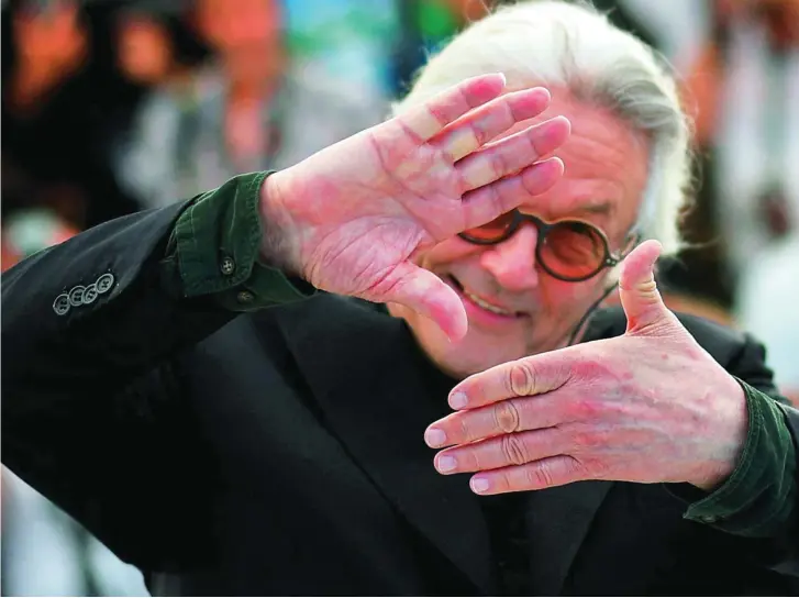  ?? ?? George Miller, ayer, en el posado habitual ante los numerosos medios del Festival de Cannes