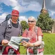  ?? FOTO: REICHWEIN ?? Claudia Zeiske mit ihrem Ehemann Nick May in Marienbaum.