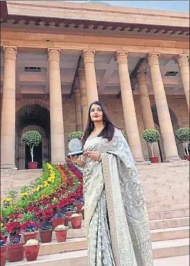  ??  ?? Actor Aishwarya Rai Bachchan was felicitate­d on Saturday, in Delhi, for being the first actor to be recognised as a global icon from India and for being the first Indian actor to be a jury member at the prestigiou­s Cannes Film Festival. The Ministry of...