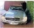  ??  ?? Dieser Mercedes 280 SL „Pagode“wurde gestohlen.
