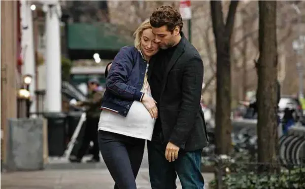  ?? Divulgação ?? Olivia Wilde e Oscar Isaac vivem casal apaixonado em ‘A Vida em Si’