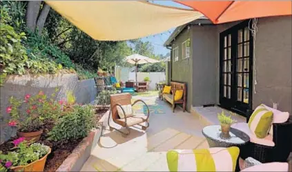  ?? Jeffrey Ong PostRAIN ?? THE SHERMAN OAKS home of actress Missi Pyle is pending; she wants $899,000 for it.