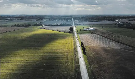  ?? MATHEW MCCARTHY WATERLOO REGION RECORD ?? The stretch of Wellington Road 17 near Alma where Lucas Shortreed was struck and killed by a car driven by Dave Halliburto­n.