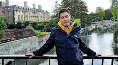  ??  ?? Verità Giulio Regeni, il ricercator­e italiano ucciso in Egitto. I suoi familiari hanno promosso una campagna «per la verità» sull’omicidio