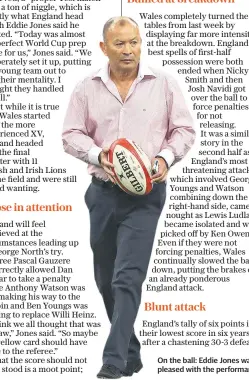  ??  ?? On the ball: Eddie Jones was pleased with the performanc­e