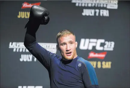  ?? Erik Verduzco ?? Las Vegas Review-journal @erik_verduzco UFC lightweigh­t contender Justin Gaethje, at an open workout at the Monte Carlo’s Park Theater in July 2017, scored a first-round knockout of James Vick in their UFC Fight Night 135 main event bout Saturday in Lincoln, Neb.