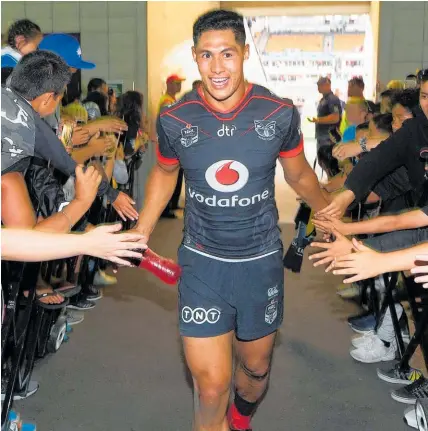  ?? Picture / Photosport ?? Brilliant young captain Roger Tuivasa-Sheck is the man to lead the Warriors out of the shadows.