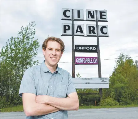  ?? PHOTO AUDRÉ KIEFFER ?? Le copropriét­aire du Ciné-Parc Orford, François Pradella, est impatient d’accueillir les voitures remplies de spectateur­s à compter de vendredi.