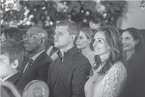  ?? MARK SCHAFER ?? Ben (Lucas Hedges, center) attends a Christmas pageant with stepfather Neal (Courtney B. Vance) and mom Holly (Julia Roberts) in “Ben Is Back.”