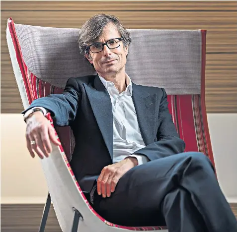  ??  ?? Eternal optimist: Robert Peston, above, and with Charlotte Edwardes, below