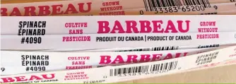  ??  ?? Les étiquettes serviront à attacher les paquets de radis et d’épinards que le producteur maraîcher récoltera cette année.